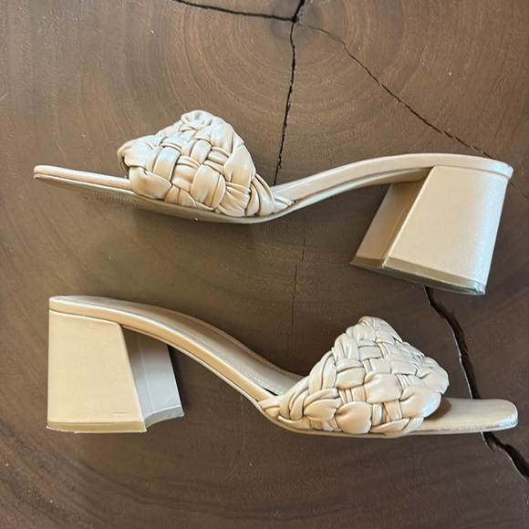 Marc Fisher Tan Block Heeled Mules with Woven Design/ Size 10M - Picture 6 of 9